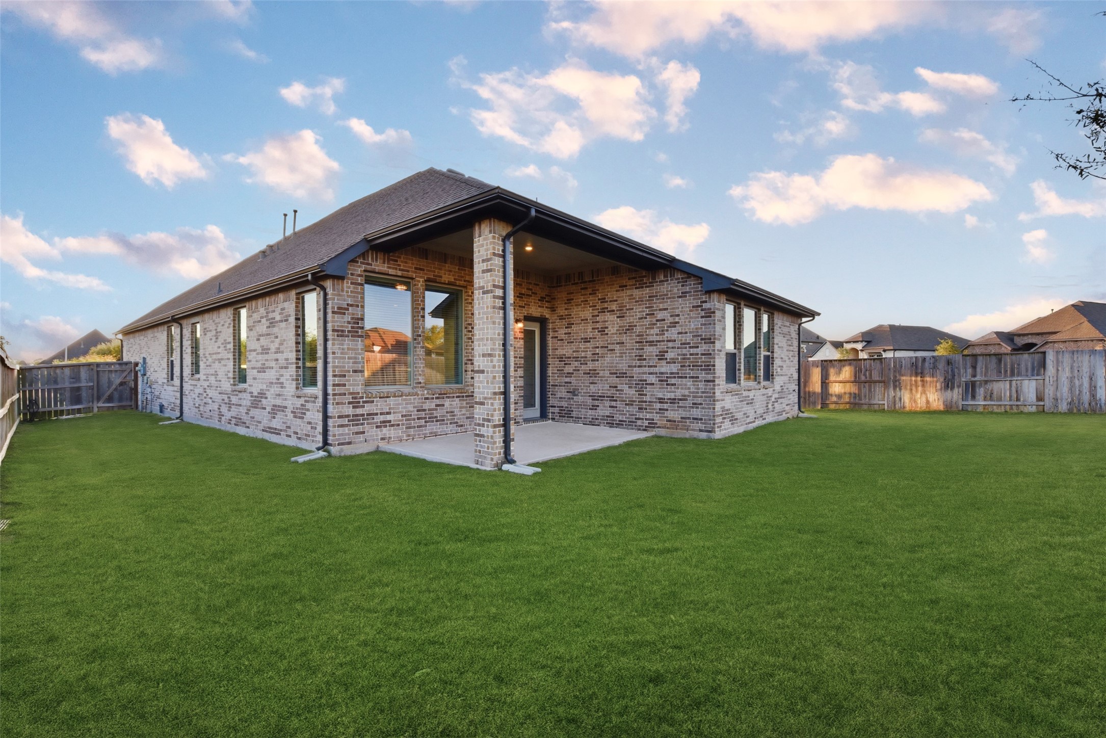 9515 Willard Drive Rosharon, TX 77583 - Photo 37 of 40