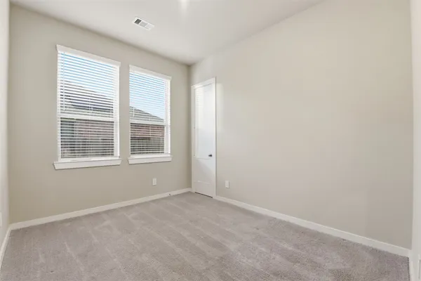 $2,600 | 9515 Willard Drive, Manvel, TX 77583