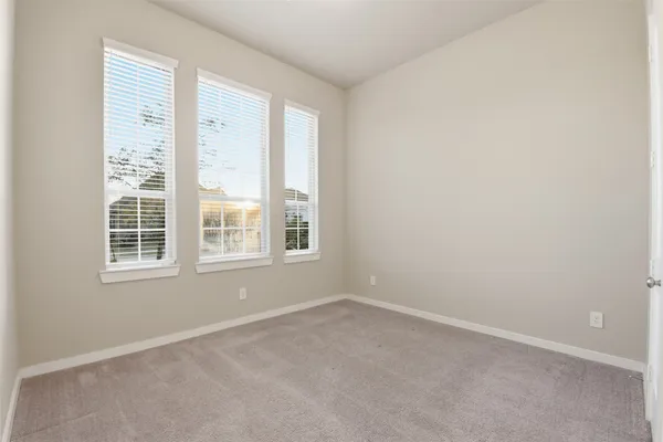 $2,600 | 9515 Willard Drive, Manvel, TX 77583