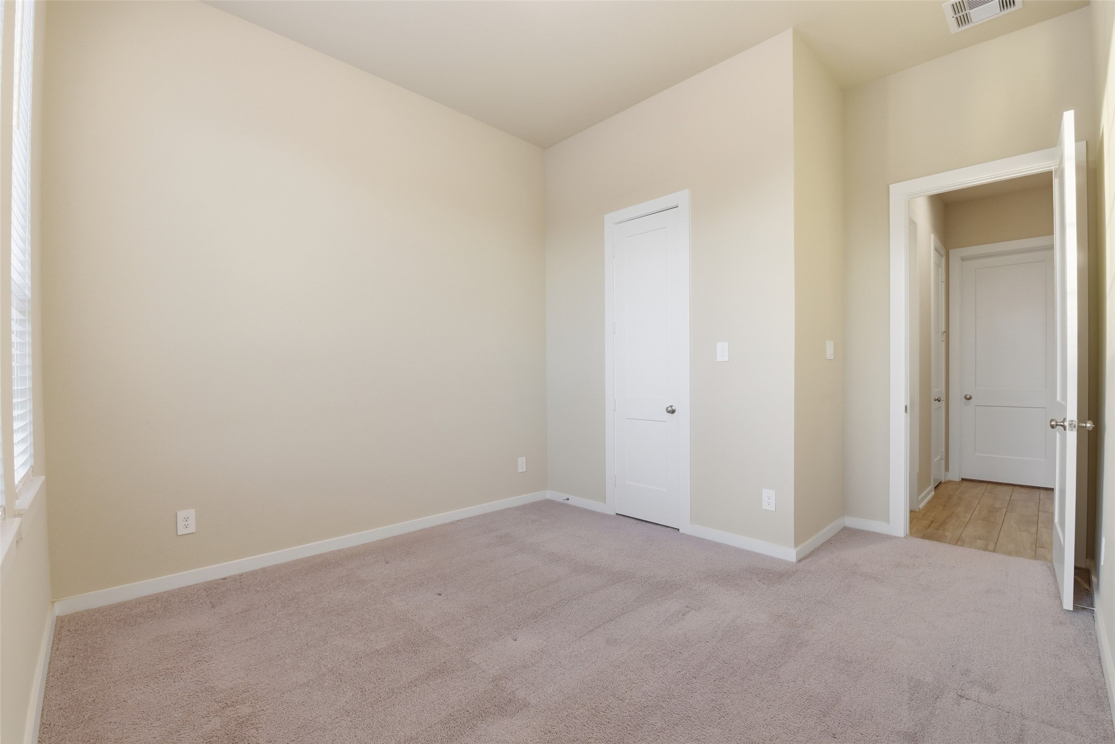 9515 Willard Drive Rosharon, TX 77583 - Photo 9 of 40