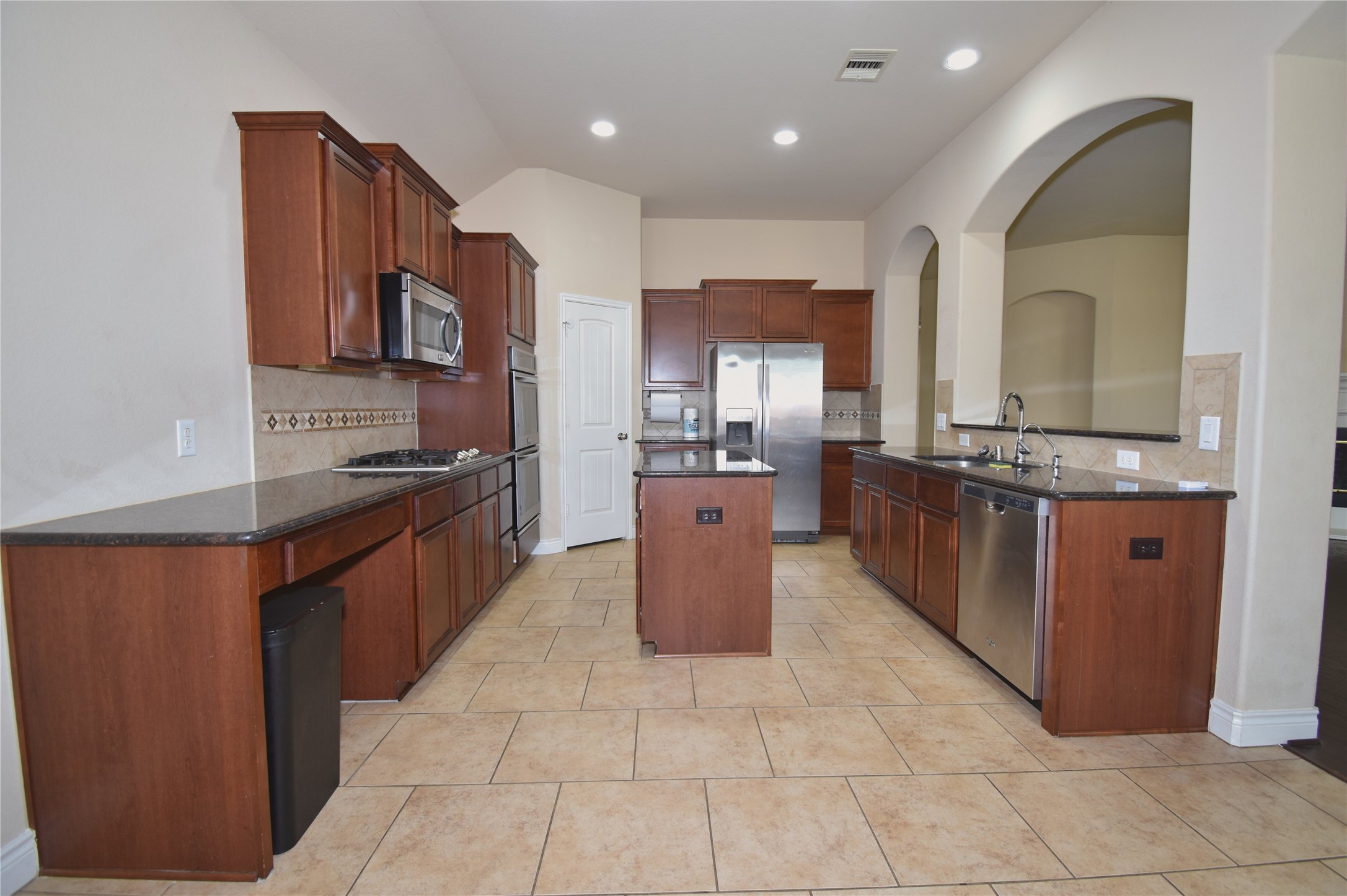 5623 South Denham Ridge Lane Spring, TX 77389 - Photo 11 of 31