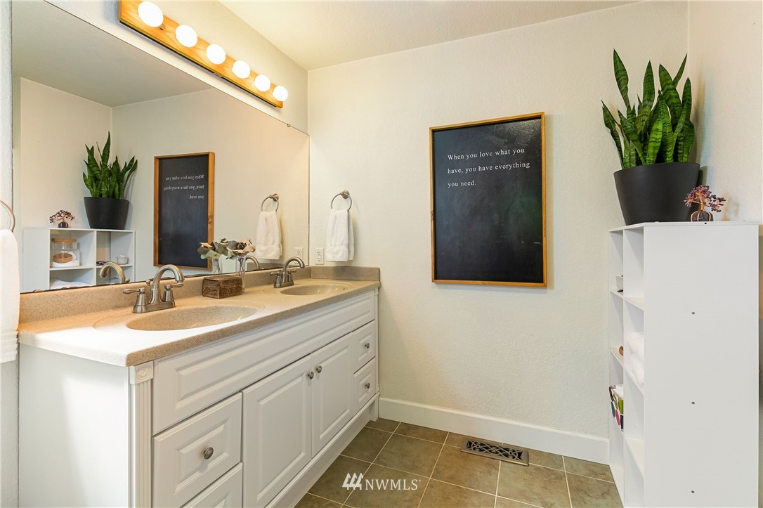 3583 Ridgemont Way Bellingham, WA 98229 - Photo 17 of 40 Gallery Image 17