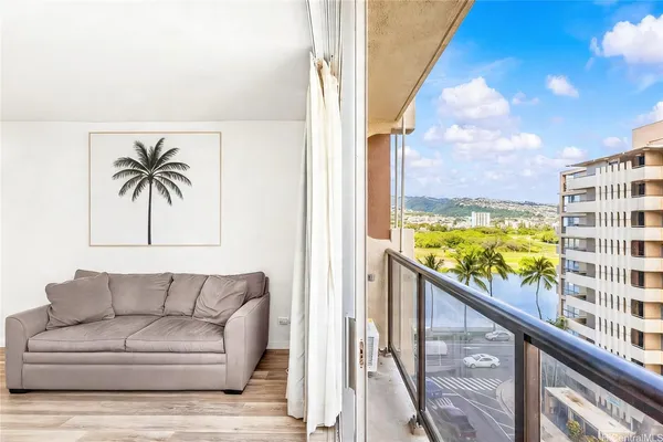 $350,000 | 444 Nāhua Street, Unit 805, Honolulu, HI 96815