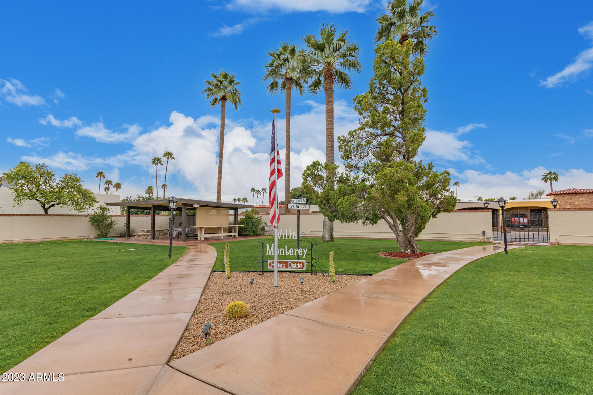 7619 East Chaparral Road Scottsdale, AZ 85250 - Photo 39 of 46 Villa Monterey #4 HOA Amenities
