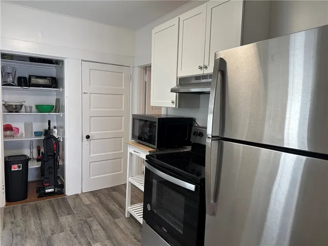 $3,200 | 15 Kilburn Court, Newport, RI 02840