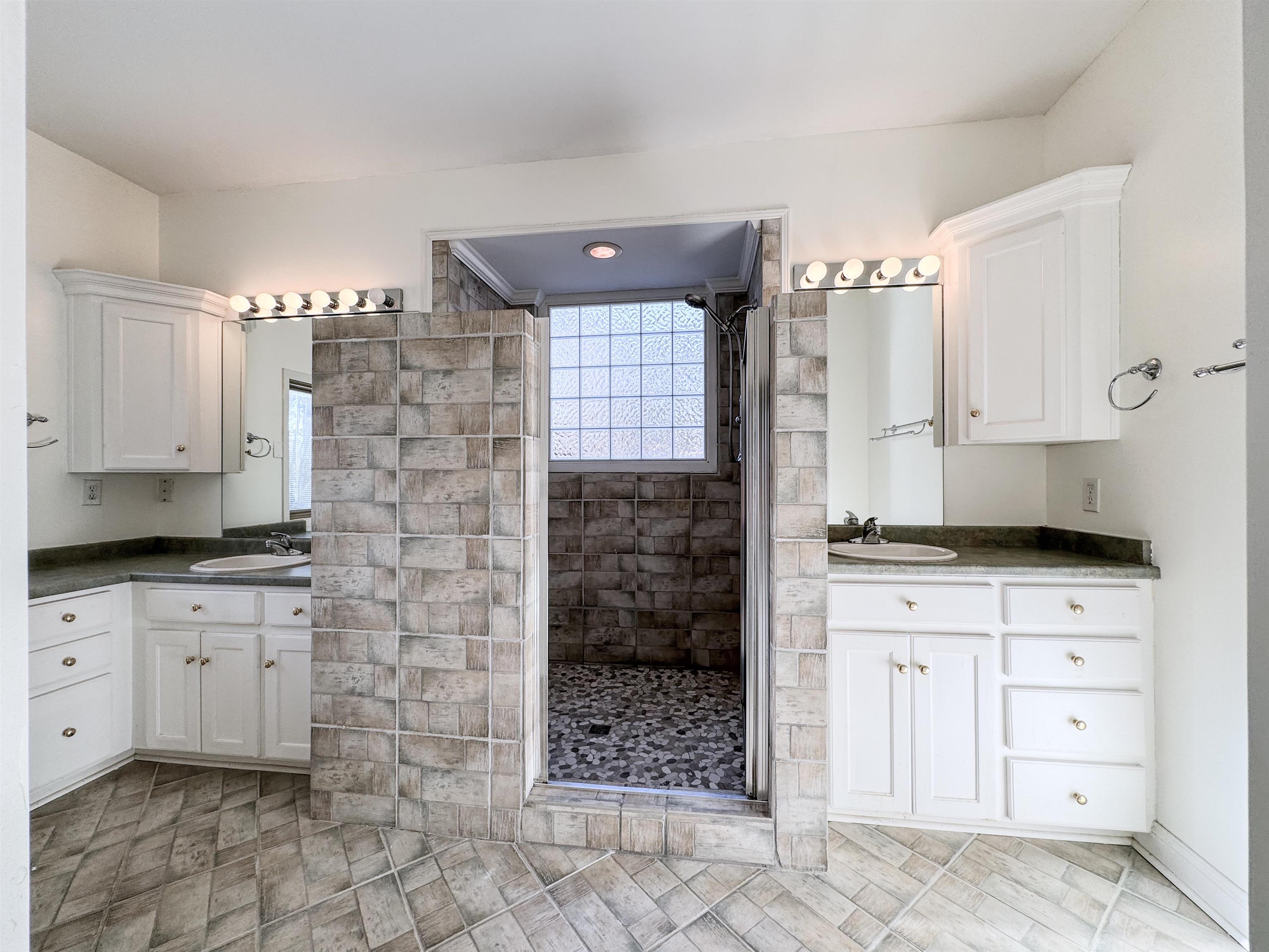 117 Lakewood Court Inman, SC 29349 - Photo 16 of 33 Gallery Image 16