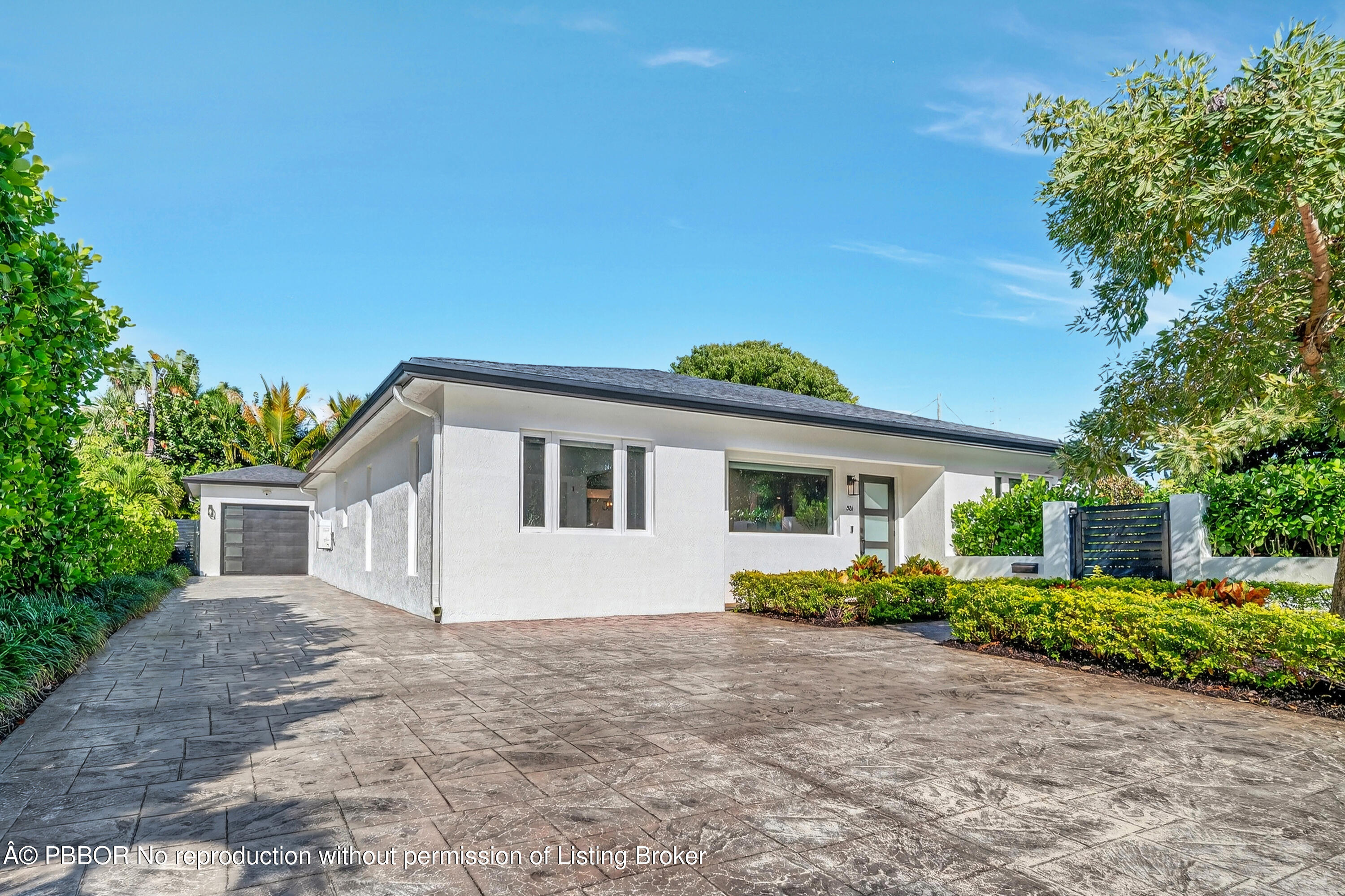 301 Pilgrim Road West Palm Beach, FL 33405 - Photo 2 of 60 301-PILGRIM-ROAD-33401-002