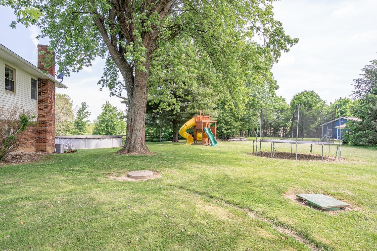 12100 North Dearborn Road Sunman, IN 47041 - Photo 6 of 42