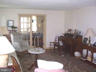 59 Conrow Road Delran, NJ 08075 - Photo 3 of 6