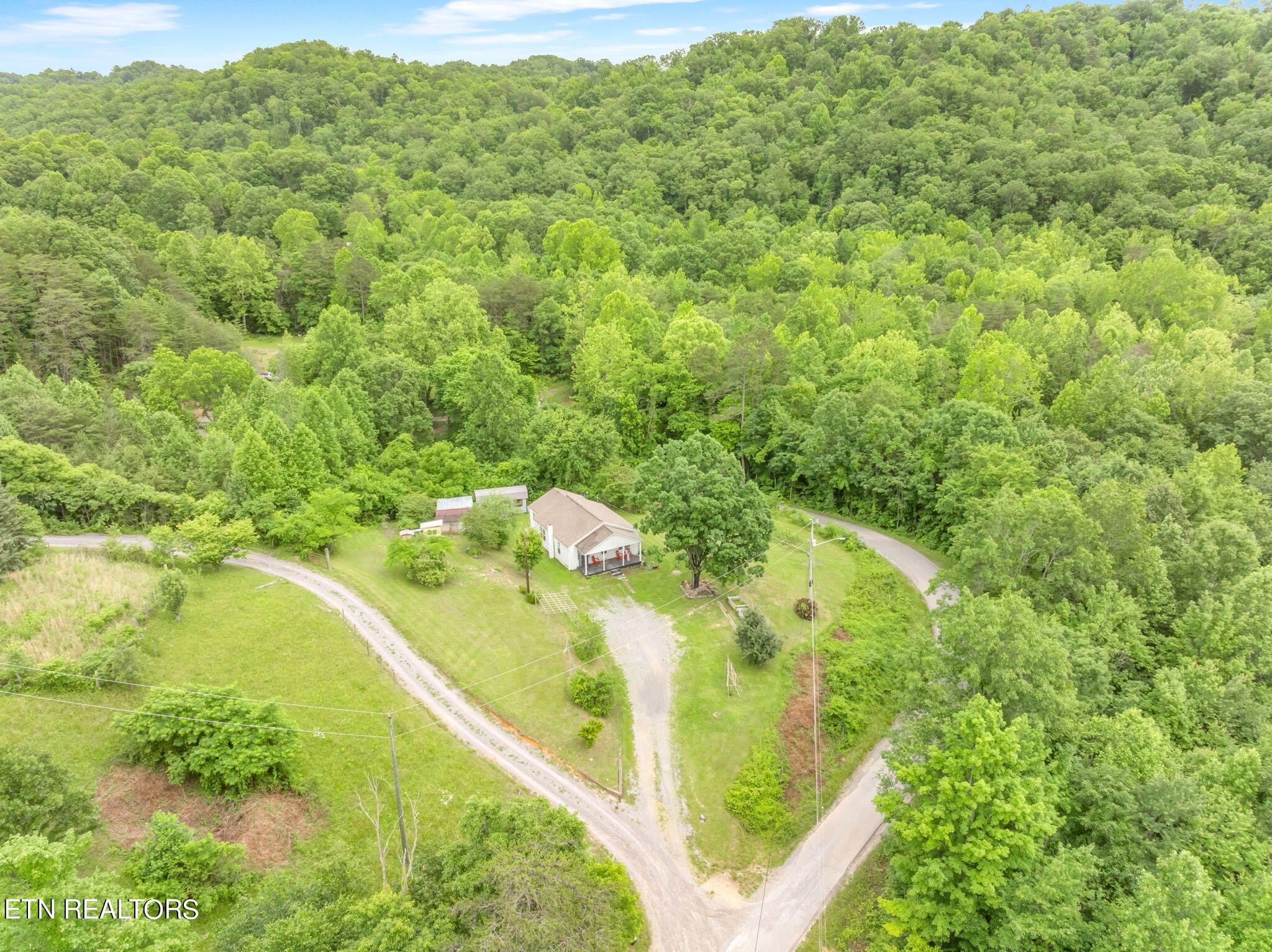 187 Monroe Road Maynardville, TN 37807 - Photo 1 of 34 Gallery Image 1