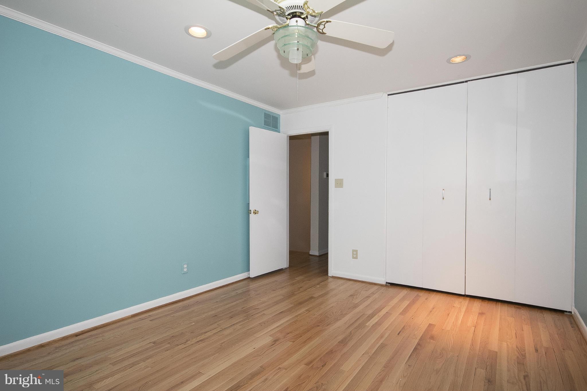 7201 Denberg Road Baltimore, MD 21209 - Photo 19 of 30 Bedroom