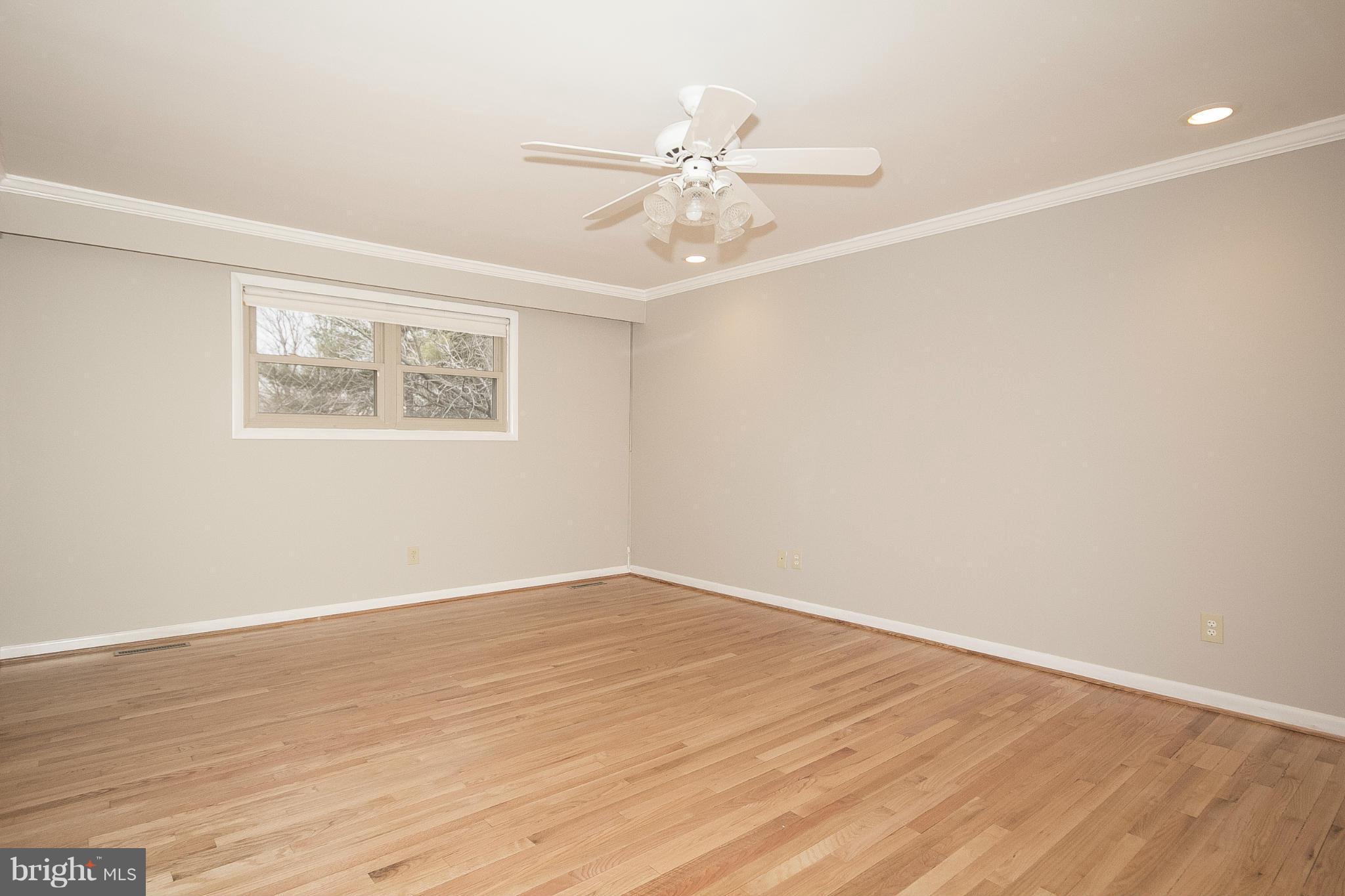 7201 Denberg Road Baltimore, MD 21209 - Photo 21 of 30 Bedroom (Master)