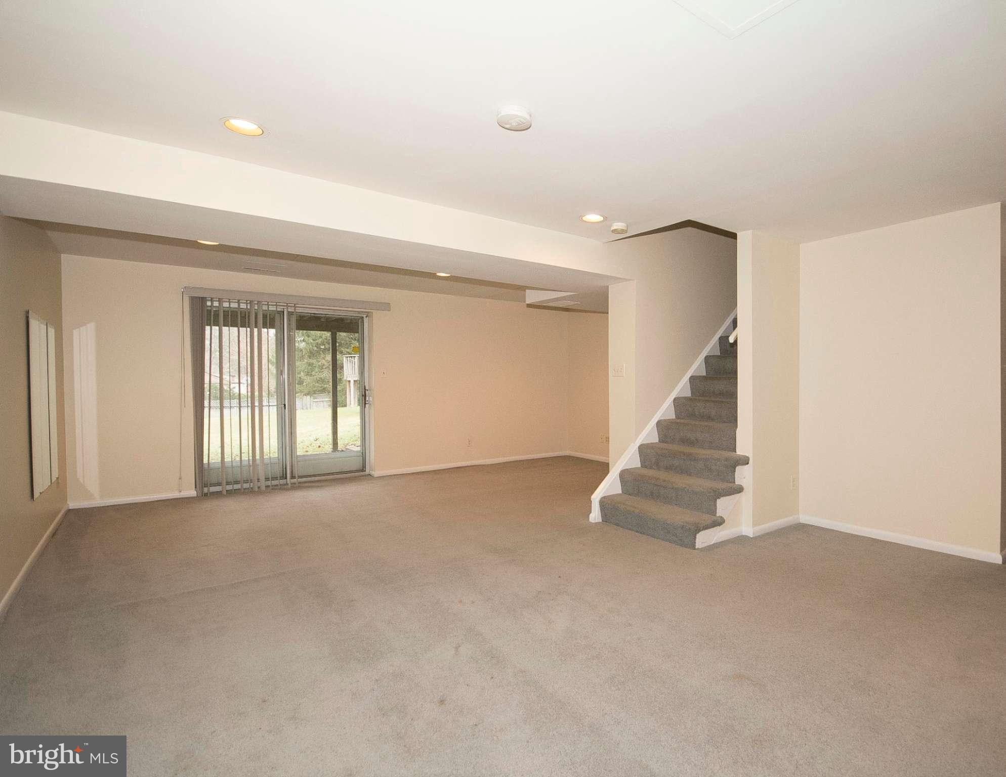 7201 Denberg Road Baltimore, MD 21209 - Photo 26 of 30 Rec Room