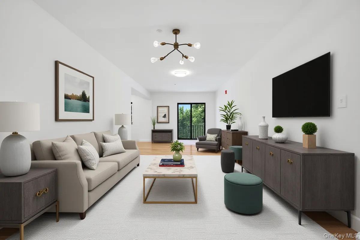 671 Bronx River Road, Unit 2F Yonkers, NY 10704 - Photo 8 of 23 STAGED - Virtual Living Room