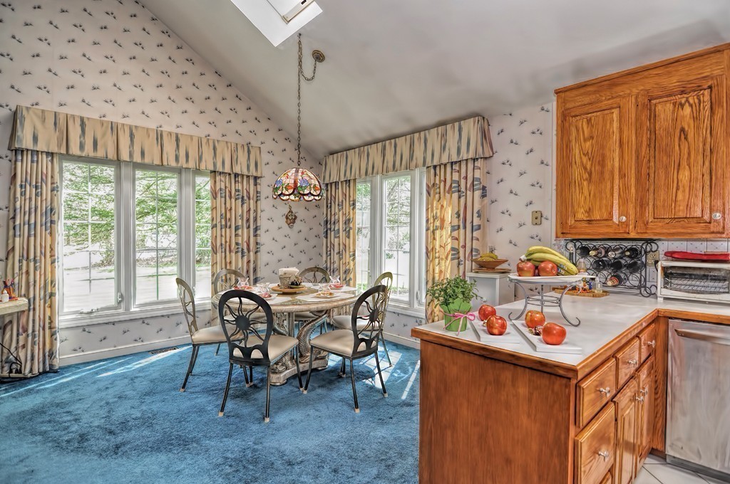 280 Belknap Road Framingham, MA 01701 - Photo 7 of 30 Gallery Image 7