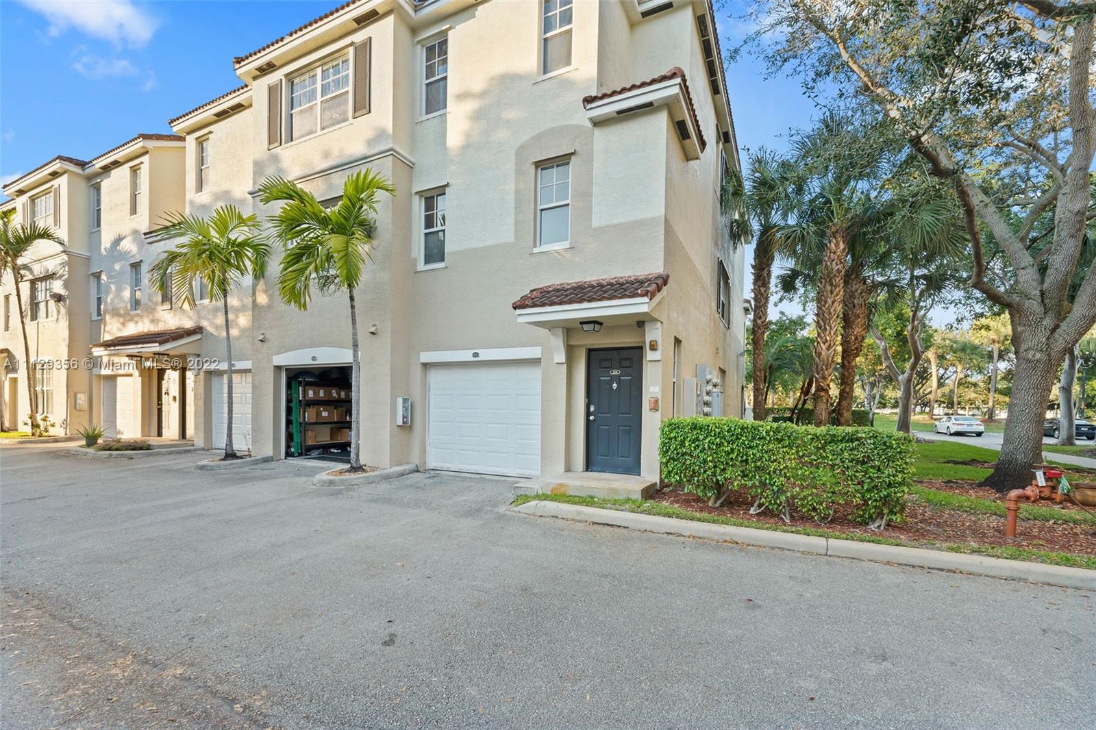 5920 West Sample Road, Unit 208 Coral Springs, FL 33067 - Photo 18 of 20 Gallery Image 18