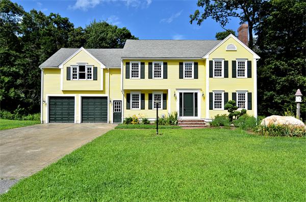7 Bruce Road Holbrook, MA 02343 - Photo 1 of 29 Gallery Image 1