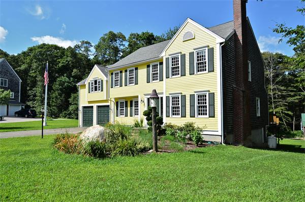 7 Bruce Road Holbrook, MA 02343 - Photo 2 of 29 Gallery Image 2