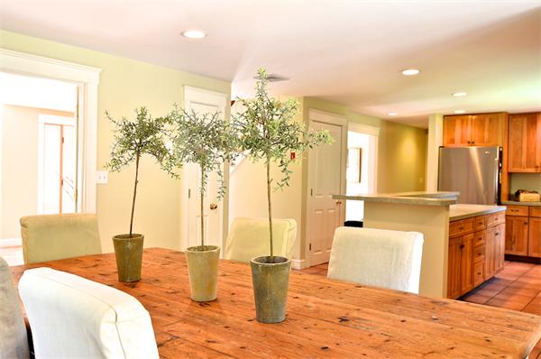 7 Bruce Road Holbrook, MA 02343 - Photo 9 of 29 Gallery Image 9