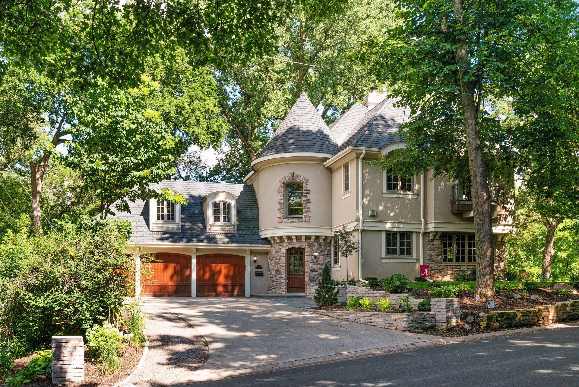 2325 Parklands Road St. Louis Park, MN 55416 - Photo 1 of 28