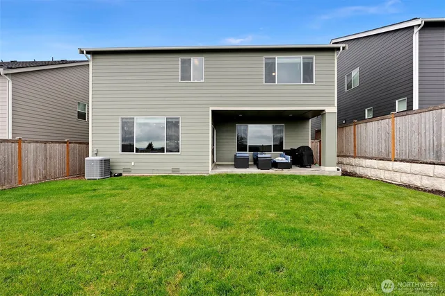 $690,000 | 1323 Baker Hts Loop, Bremerton, WA 98312