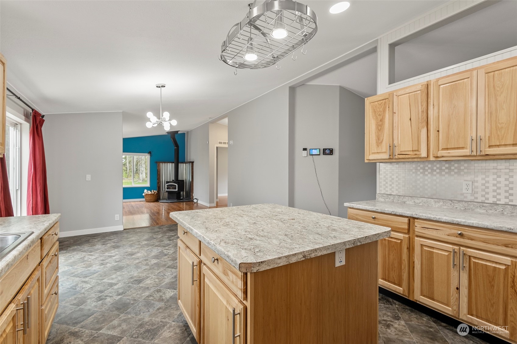 24260 Mosier Road Sedro-Woolley, WA 98284 - Photo 9 of 30 Gallery Image 9