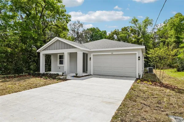 $349,995 | 536 East Beresford Avenue, DeLand, FL 32724