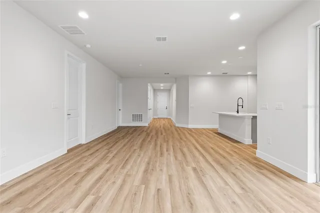 $350,000 | 536 East Beresford Avenue, Deland, FL 32724