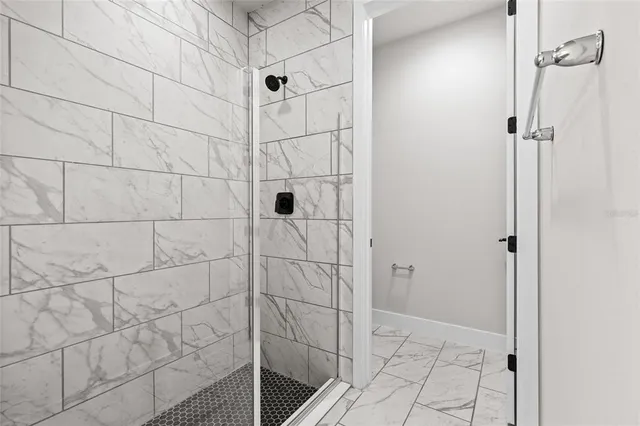 $350,000 | 536 East Beresford Avenue, Deland, FL 32724