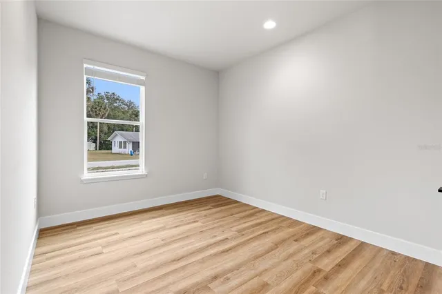 $350,000 | 536 East Beresford Avenue, Deland, FL 32724