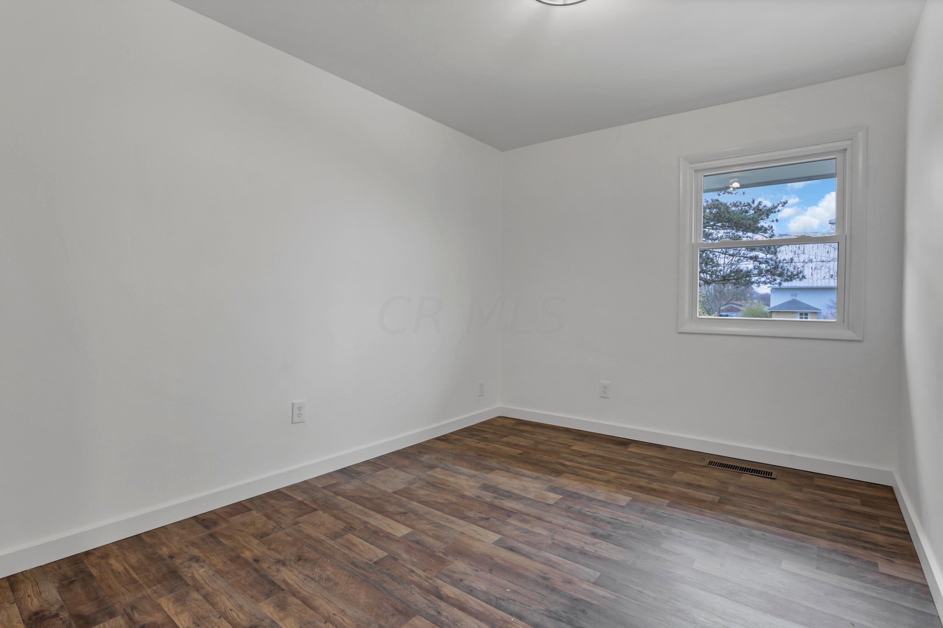 1088 Amity Road Galloway, OH 43119 - Photo 22 of 34 Bedroom 2