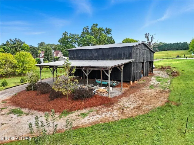 $489,900 | 340 Trigonia Road, Greenback, TN 37742
