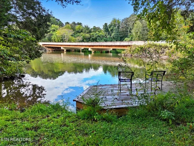 $489,900 | 340 Trigonia Road, Greenback, TN 37742