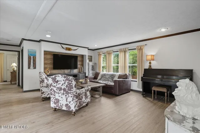 $489,900 | 340 Trigonia Road, Greenback, TN 37742