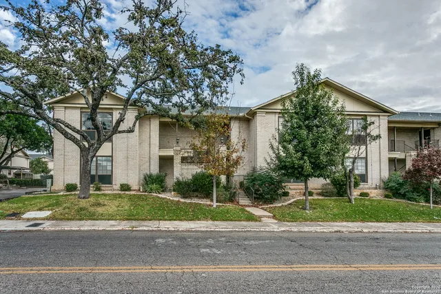 $112,000 | 165 West Rampart Drive, Unit 104, San Antonio, TX 78216