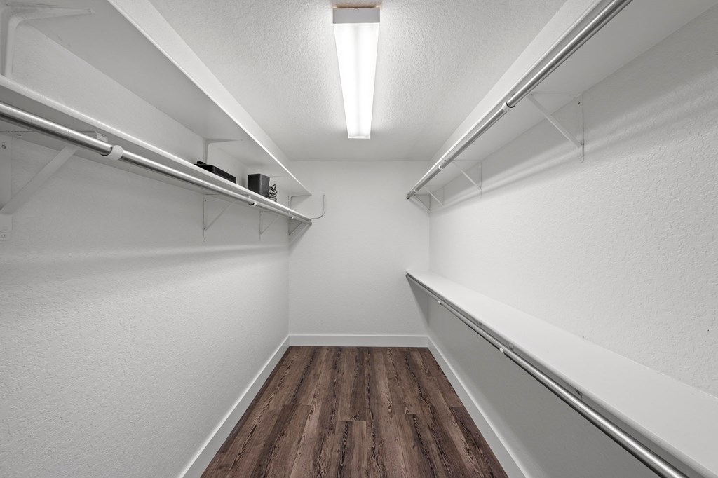 667 Ranch Rim Drive West Ingram, TX 78025 - Photo 22 of 60 Primary Closet