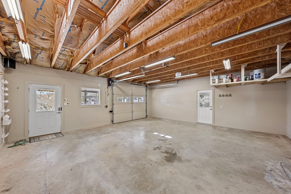 667 Ranch Rim Drive West Ingram, TX 78025 - Photo 38 of 60 1.5 Garage