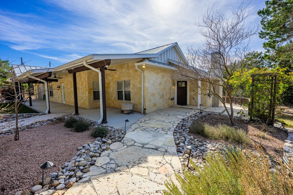 667 Ranch Rim Drive West Ingram, TX 78025 - Photo 50 of 60 Front Entrance to Main House