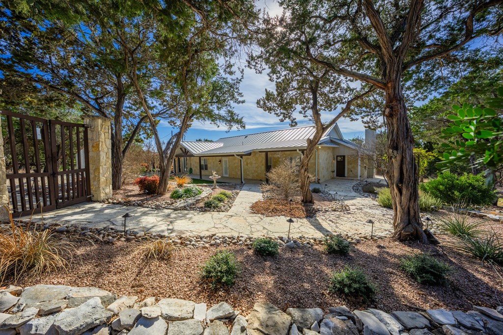 667 Ranch Rim Drive West Ingram, TX 78025 - Photo 53 of 60 Main House
