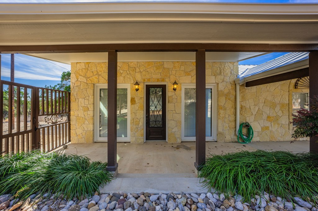 667 Ranch Rim Drive West Ingram, TX 78025 - Photo 55 of 60 Main House 2nd Entrance