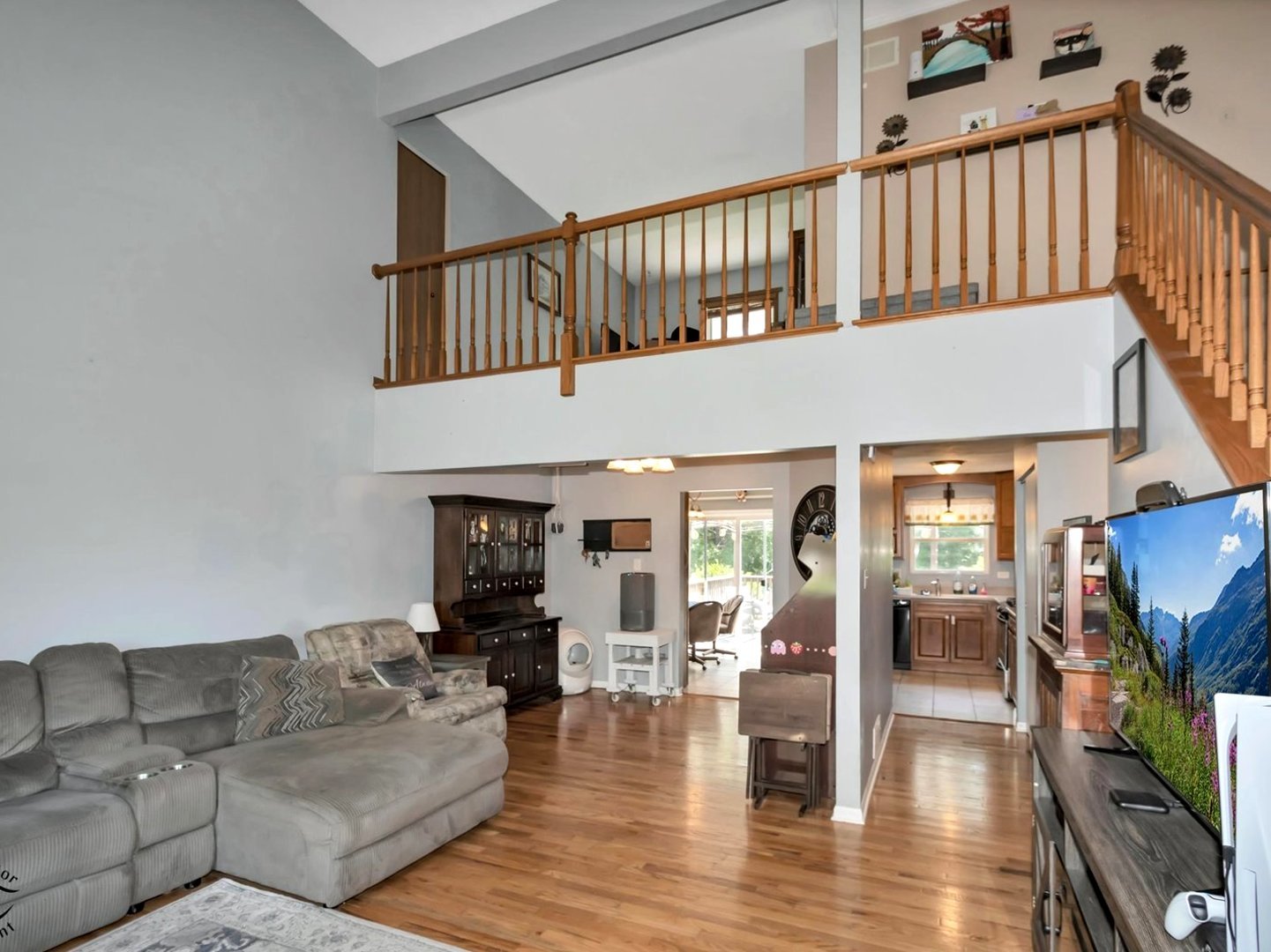 816 Addleman Street Joliet, IL 60431 - Photo 4 of 23