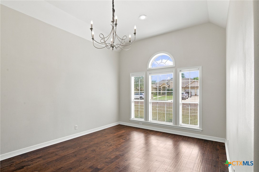 202 Ridge View Victoria, TX 77904 - Photo 21 of 46 Gallery Image 21