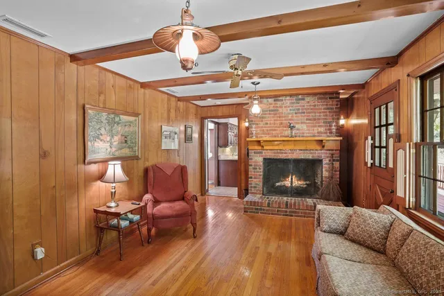 $595,000 | 10 Aragon Drive, Trumbull, CT 06611