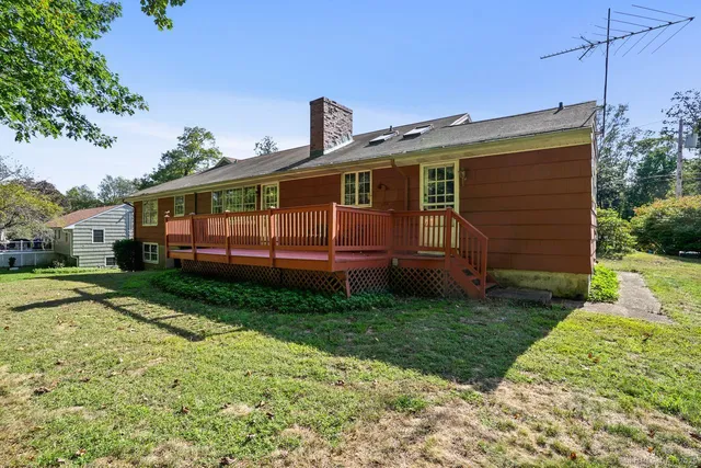 $595,000 | 10 Aragon Drive, Trumbull, CT 06611