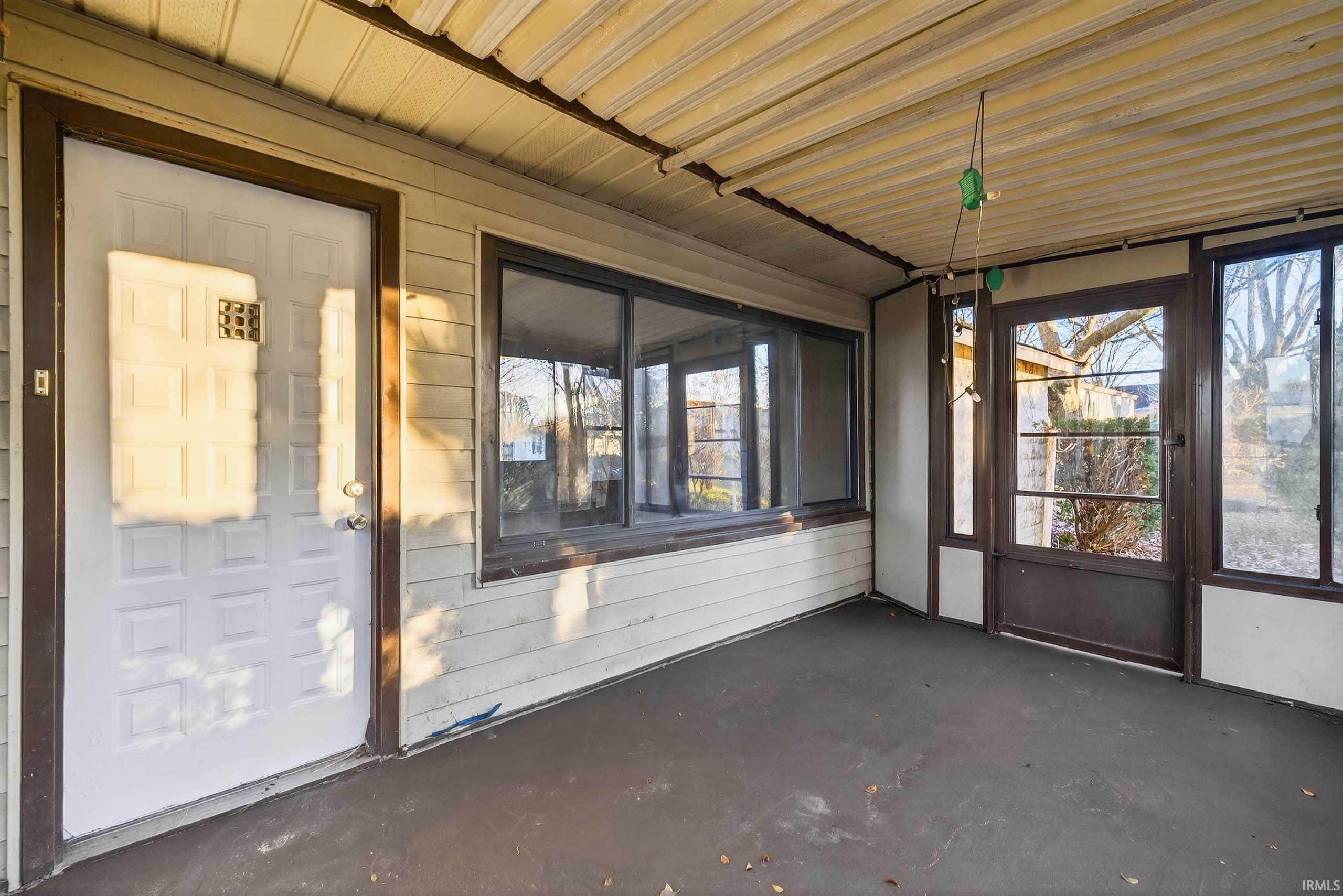 960 Stevens Street Mitchell, IN 47446 - Photo 26 of 36