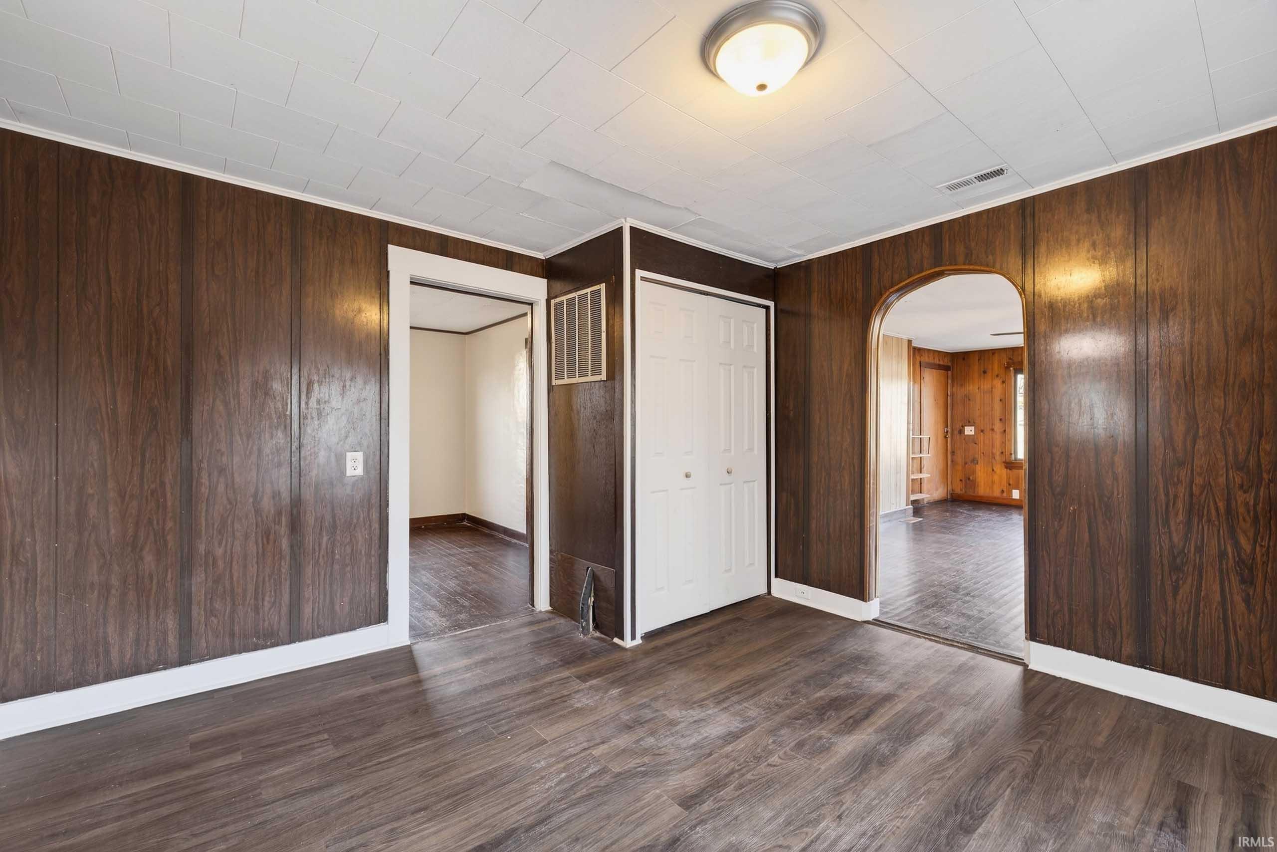 960 Stevens Street Mitchell, IN 47446 - Photo 10 of 36