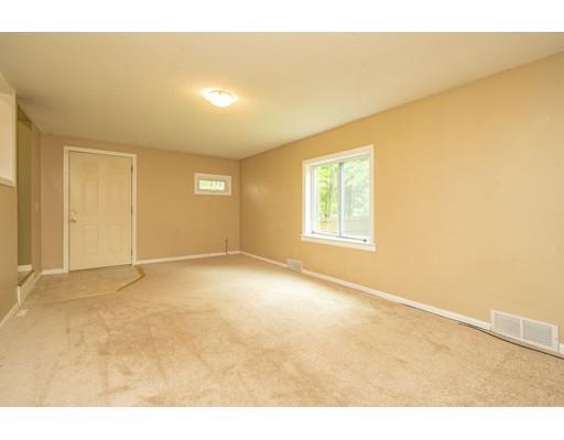 81 Old Bay Road Belchertown, MA 01007 - Photo 14 of 25 Gallery Image 14