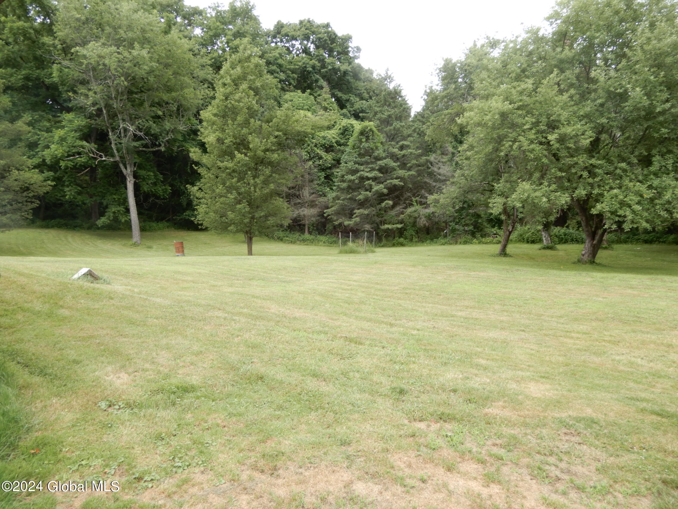 12 Farrell Road Brunswick, NY 12180 - Photo 10 of 31 DSCN9691