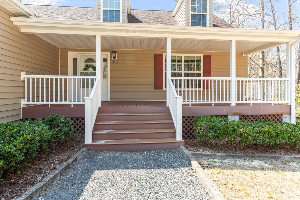 125 New Stillwell Road Springfield, GA 31329 - Photo 4 of 46 Front Porch