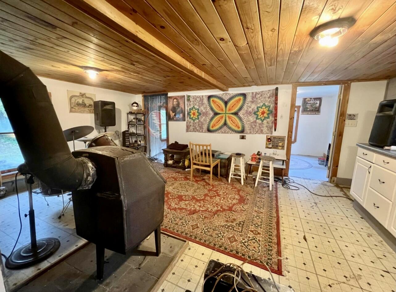 23 Blue Spruce Road Wilton, ME 04294 - Photo 14 of 21 A6328BC9-0168-48AA-97E8-C61520C1D009